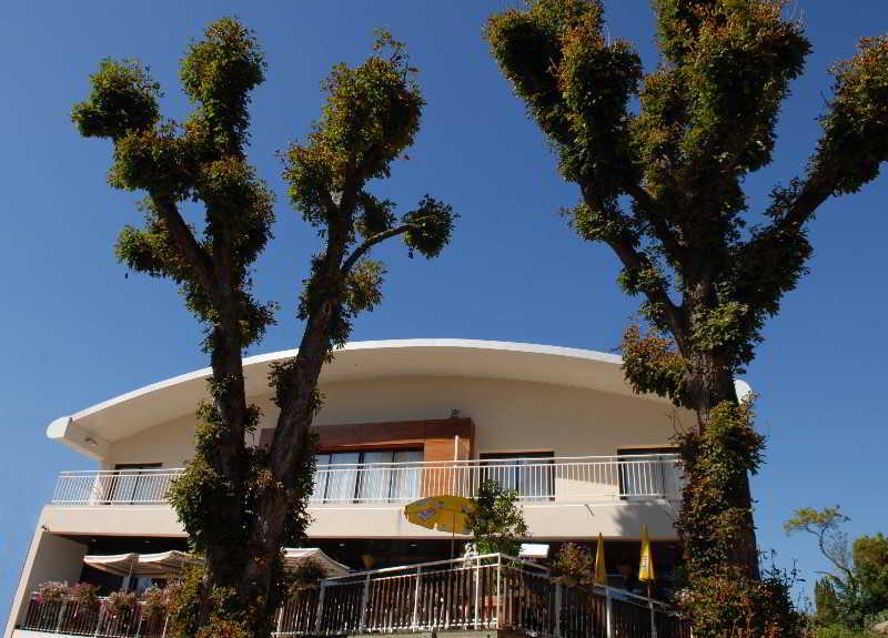 Hotel La Scala Pithiviers Exteriör bild